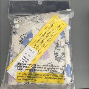 Gap Disney frozen pjs